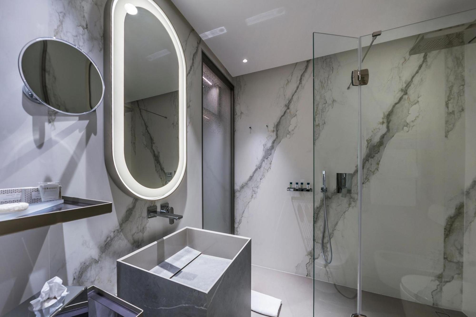 The Regency, Rome, A Tribute Portfolio Hotel Экстерьер фото