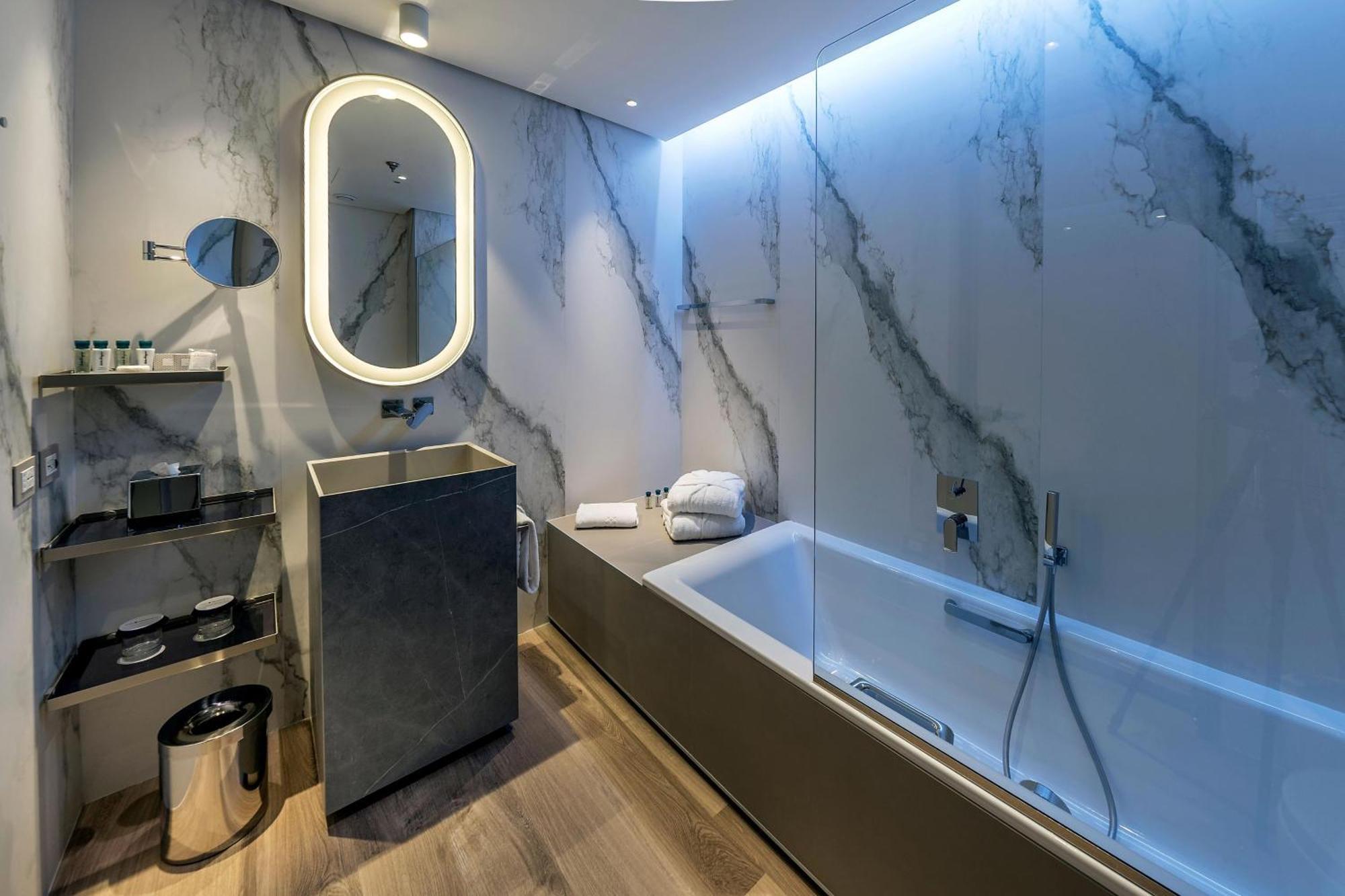 The Regency, Rome, A Tribute Portfolio Hotel Экстерьер фото
