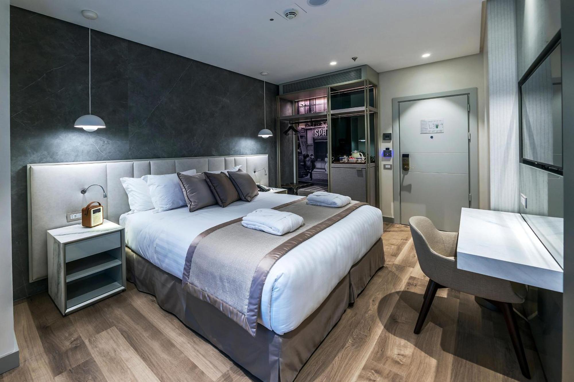 The Regency, Rome, A Tribute Portfolio Hotel Экстерьер фото